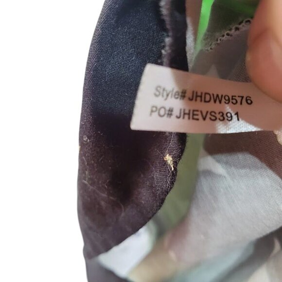 Willow Glenn NY Sleeveless A-Line Dress Black White Green Floral Print Mod - Picture 5 of 5